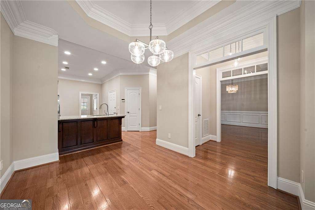 8440 Parker Place Roswell - Photo 10