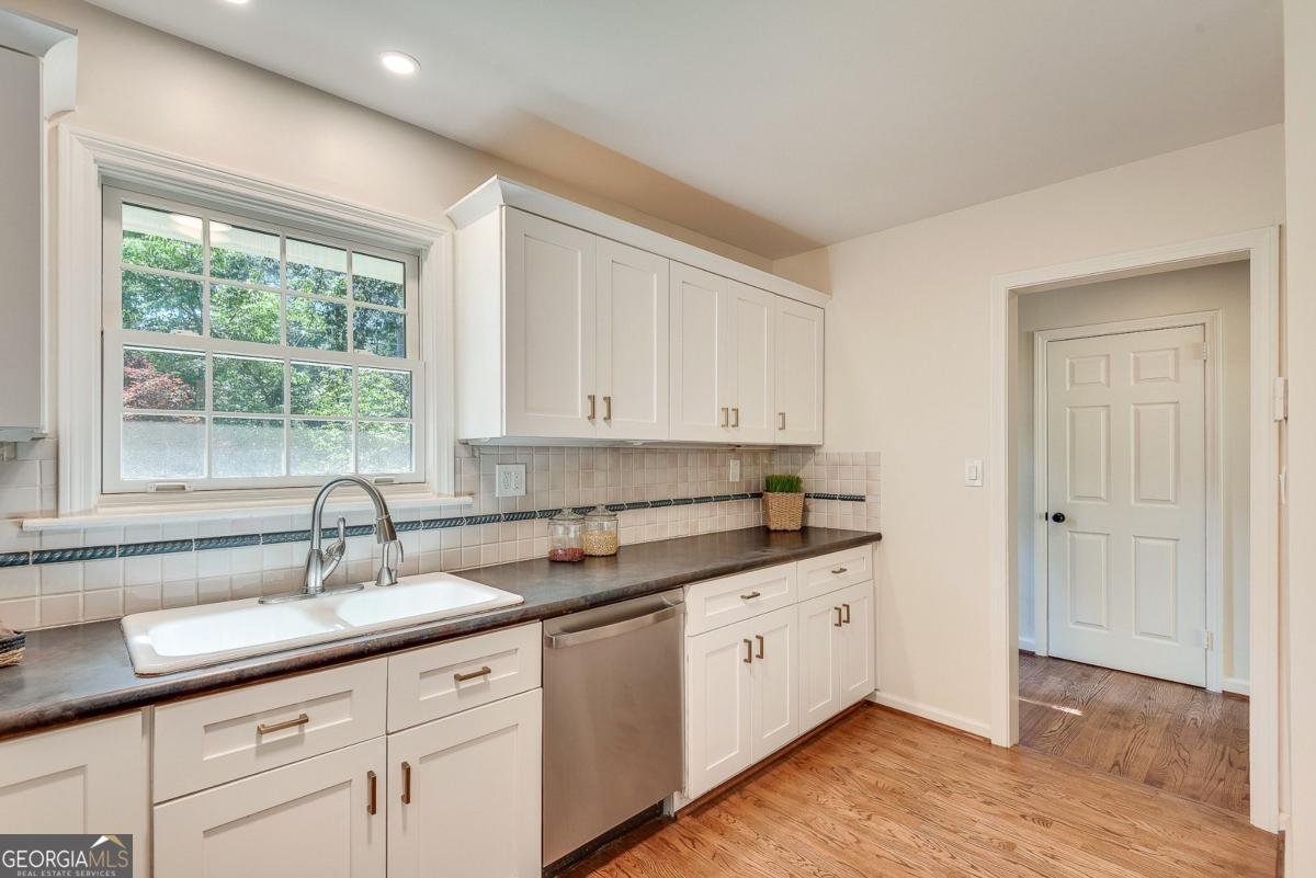 1275 Oak Grove Drive Decatur - Photo 9