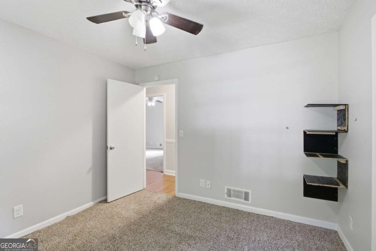2671 Pine Log Way Buford - Photo 14