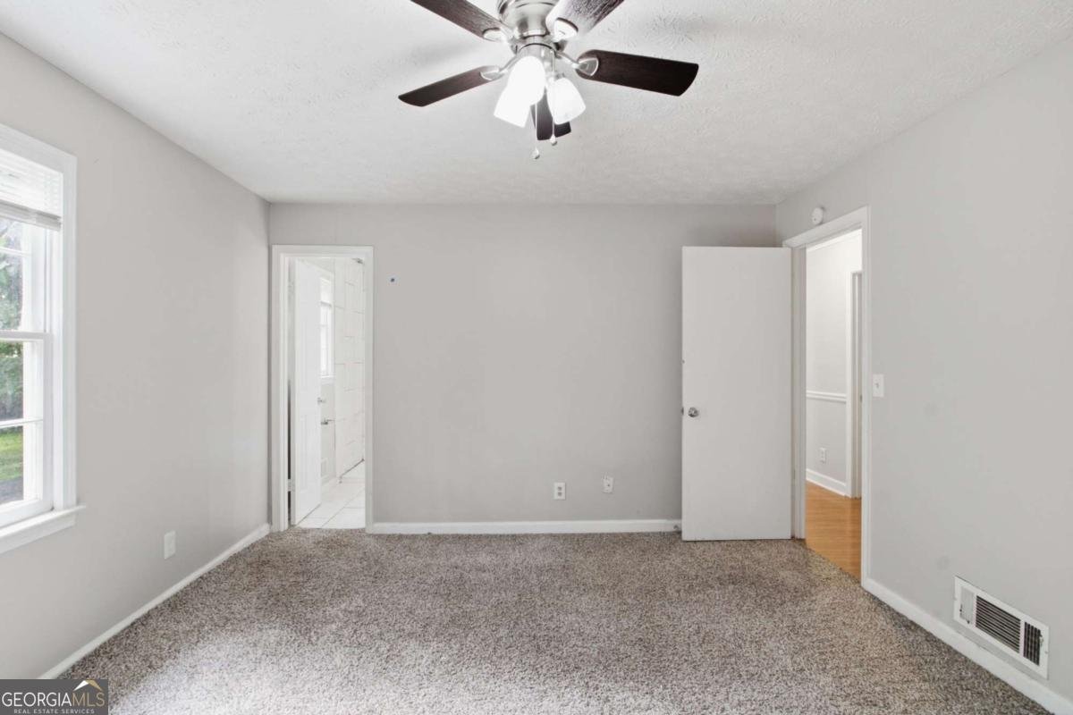 2671 Pine Log Way Buford - Photo 18