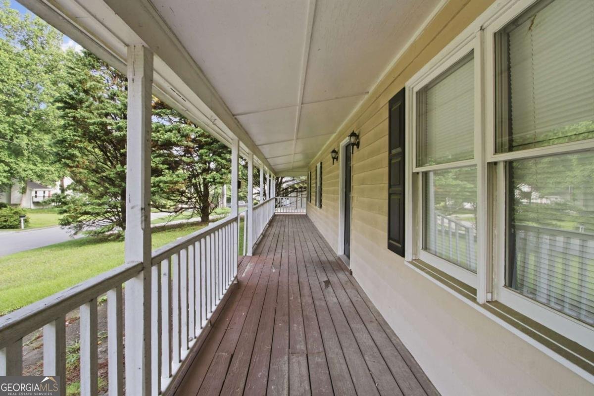 2671 Pine Log Way Buford - Photo 8