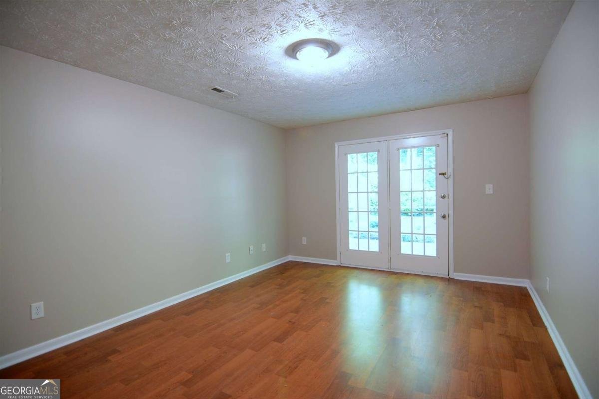 1435 Twin Branches Circle Marietta - Photo 9