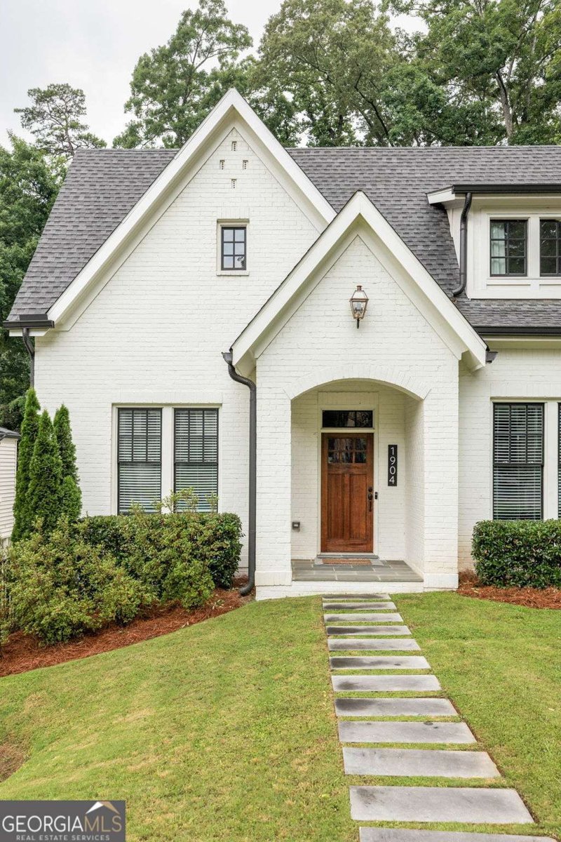 1904 Ridgewood Drive Atlanta - main photo