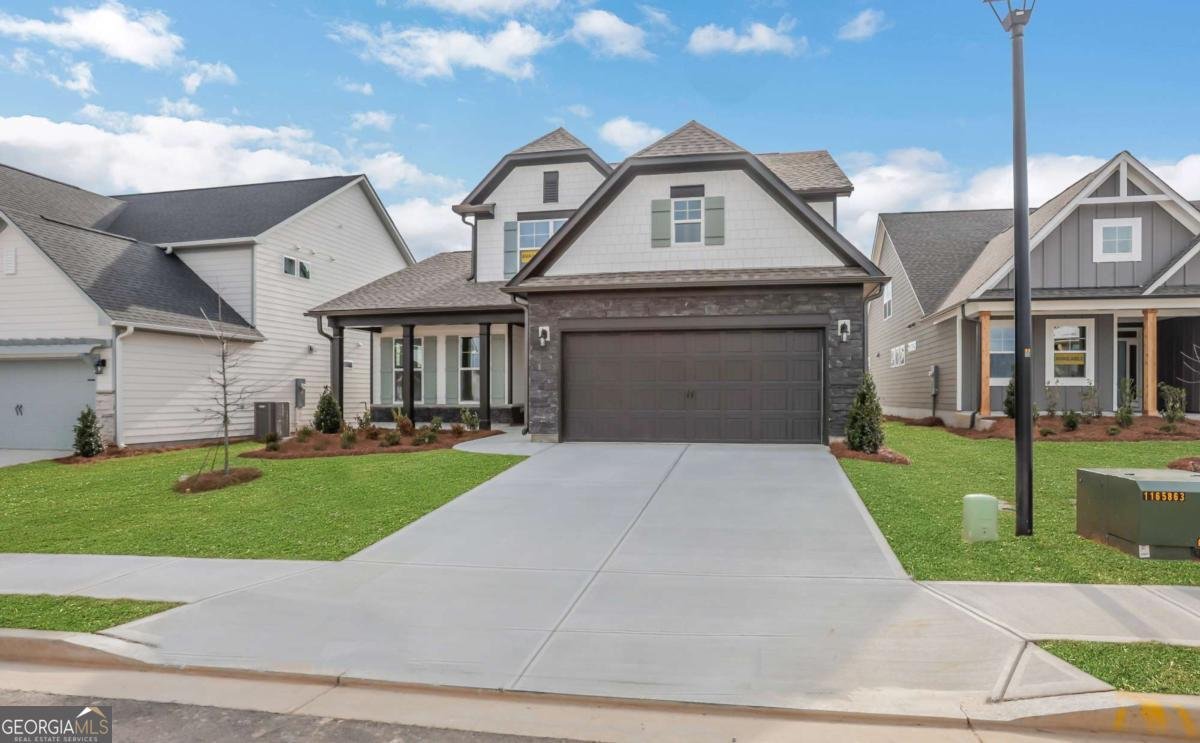 203 Coffee Lane Hoschton - main photo