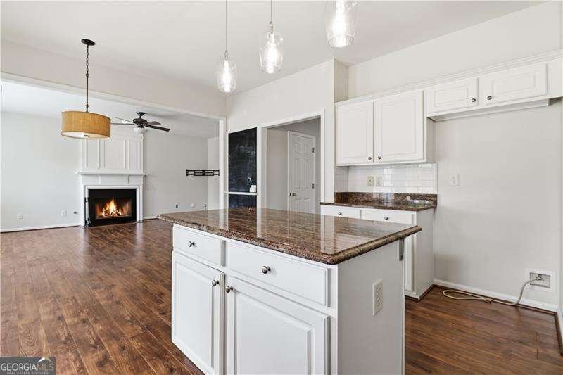 703 Bloomingdale Court Woodstock - Photo 13