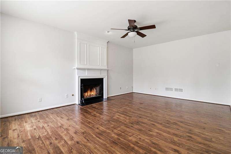 703 Bloomingdale Court Woodstock - Photo 14