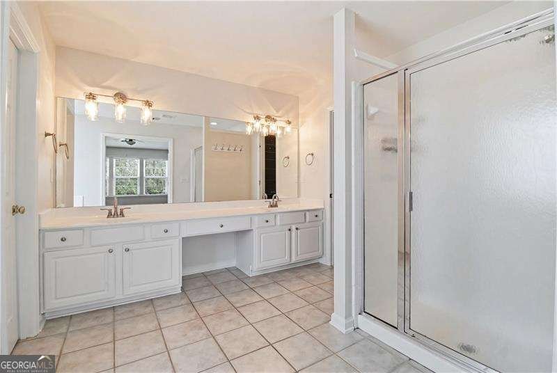 703 Bloomingdale Court Woodstock - Photo 32