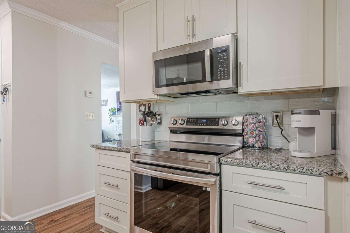 2055 Summer View Place Marietta - Photo 10