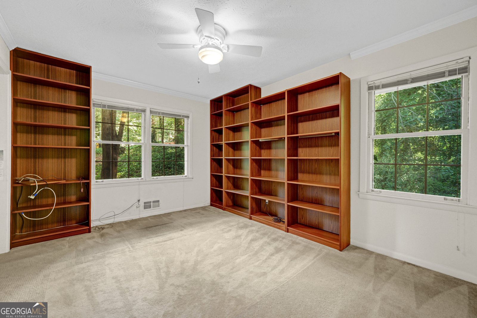 105 Stewart Drive Sandy Springs - Photo 13