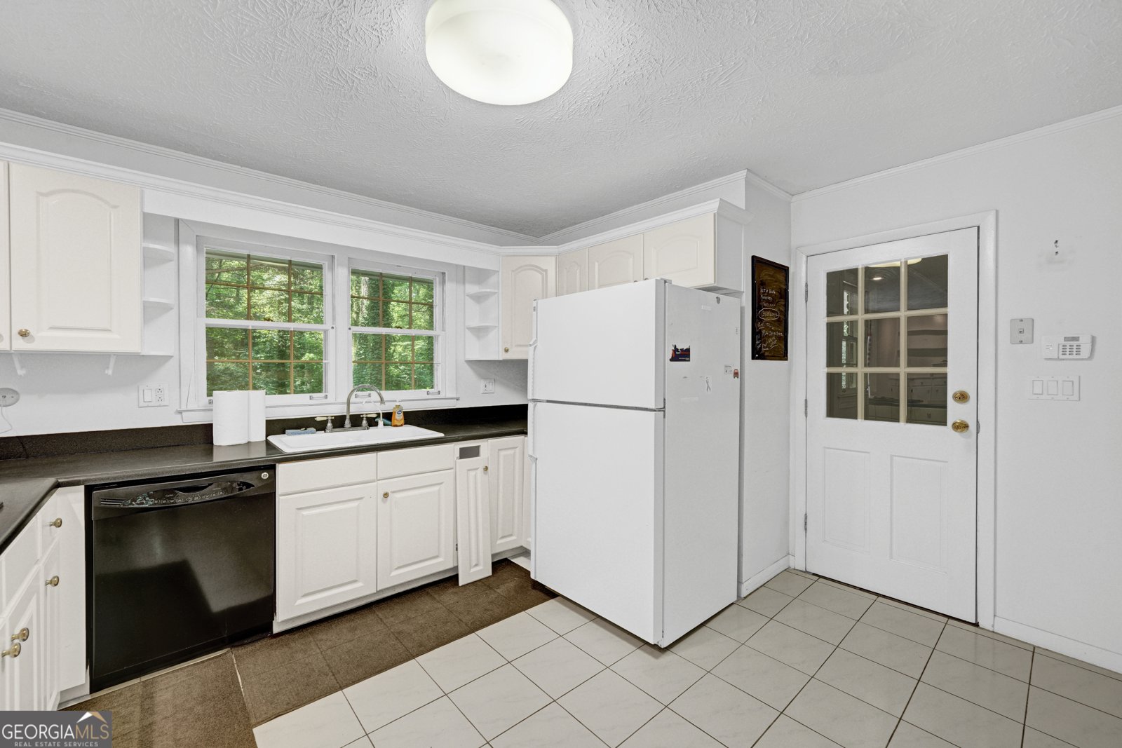 105 Stewart Drive Sandy Springs - Photo 9