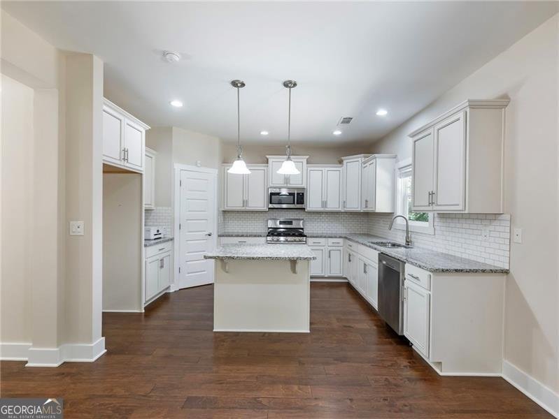 6351 Blackjack Road Flowery Branch - Photo 10