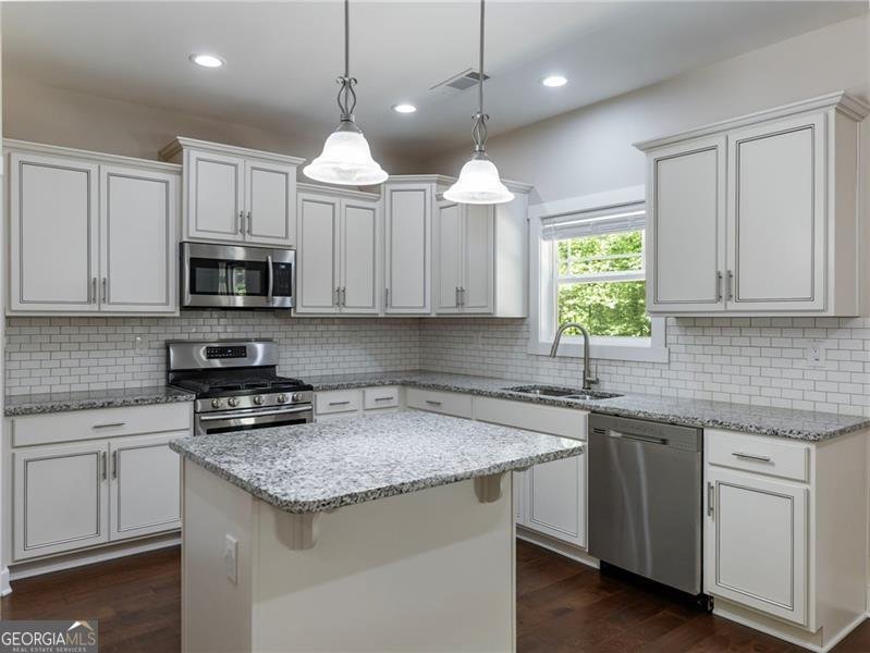 6351 Blackjack Road Flowery Branch - Photo 11