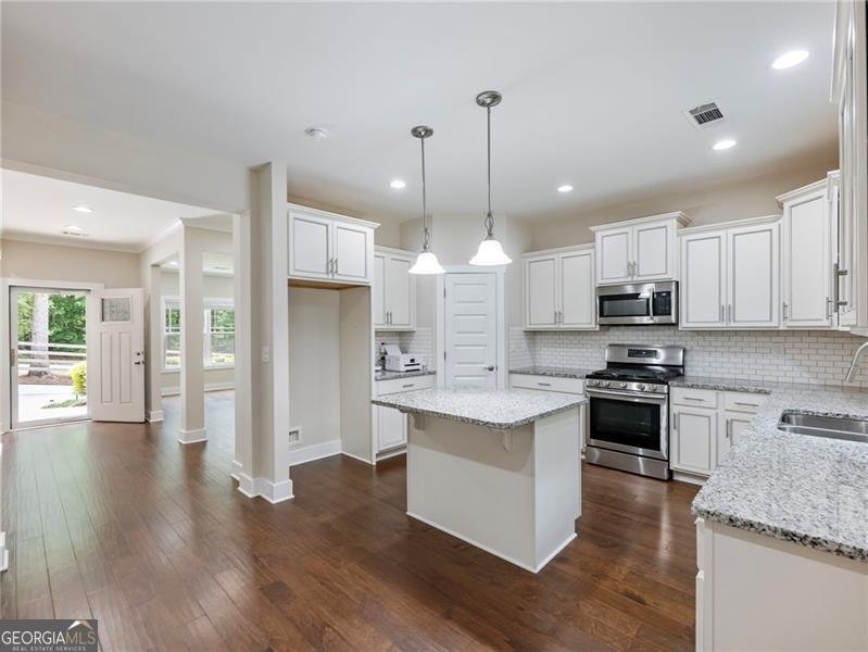 6351 Blackjack Road Flowery Branch - Photo 14