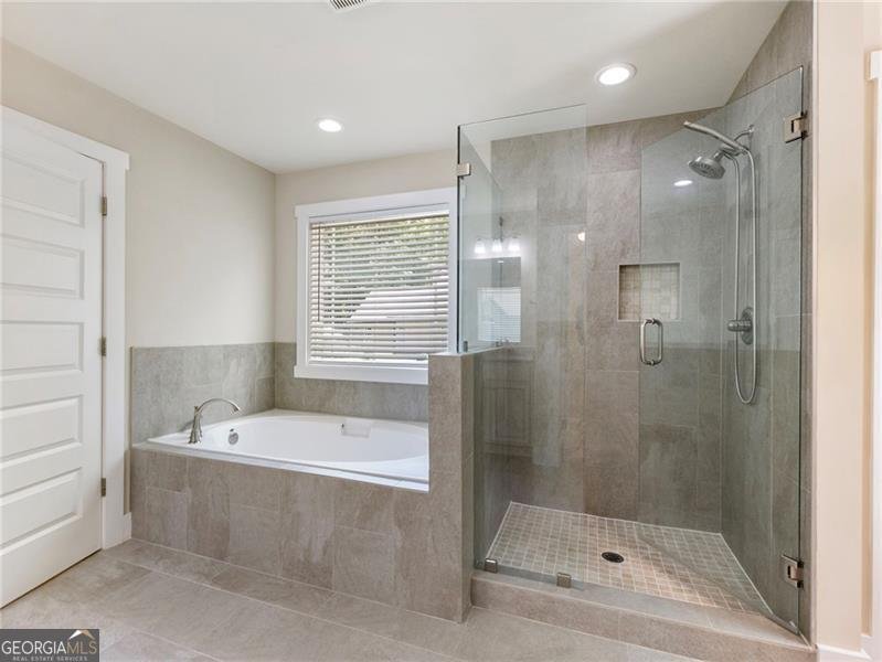 6351 Blackjack Road Flowery Branch - Photo 23