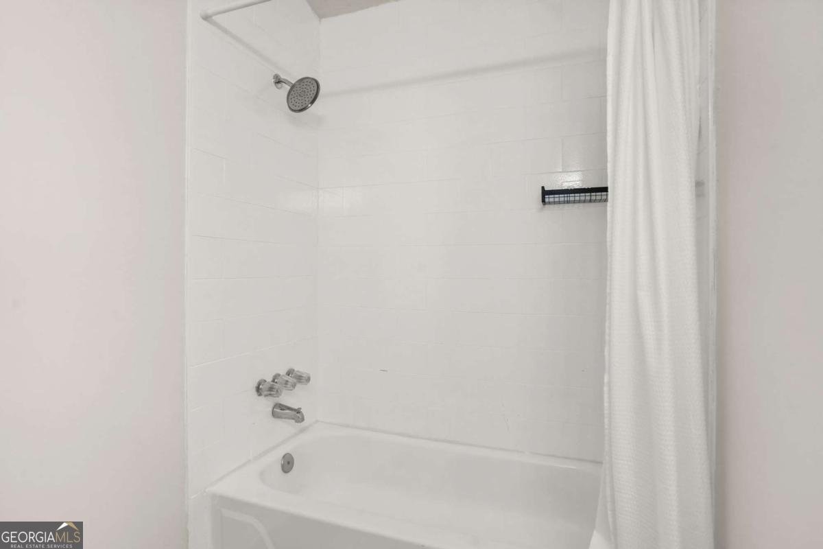 255 Paris Drive Lawrenceville - Photo 29