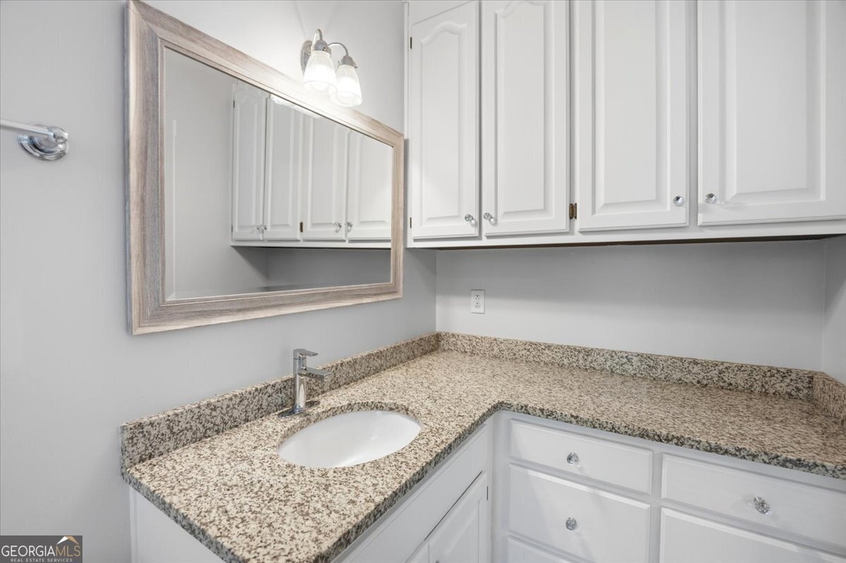 108 Magnolia Court Macon - Photo 34