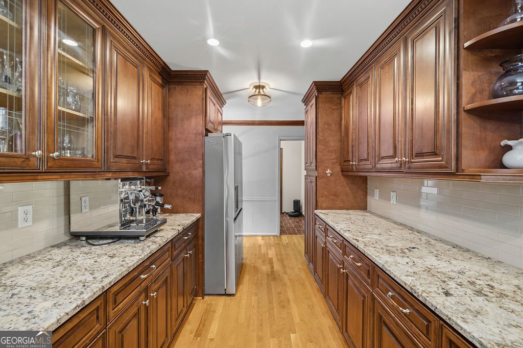 6965 Hunters Branch Drive Sandy Springs - Photo 11