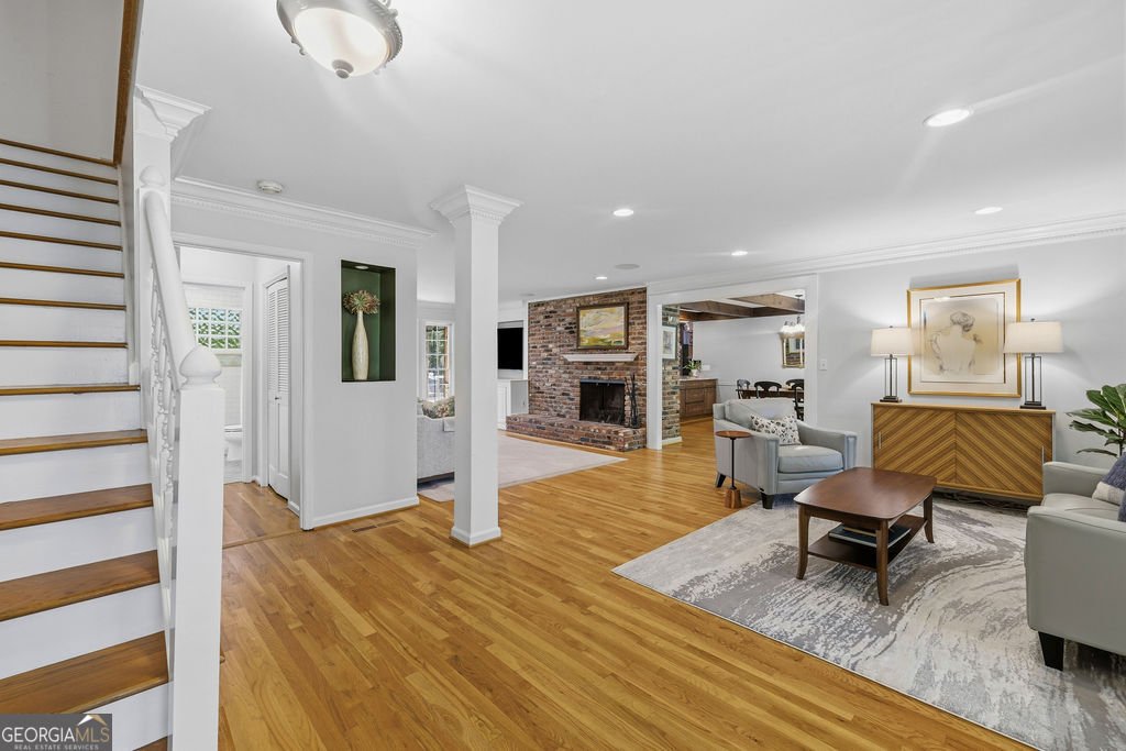6965 Hunters Branch Drive Sandy Springs - Photo 6