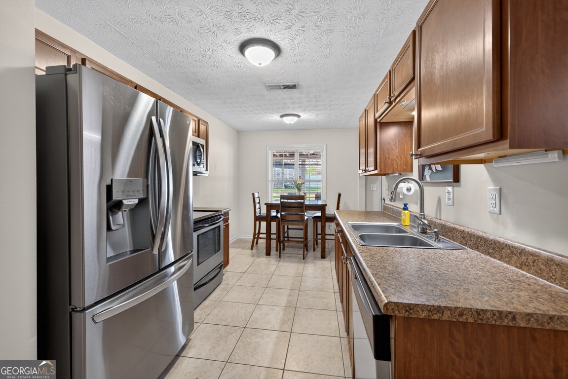 1530 Summer Lake Terrace Loganville - Photo 17