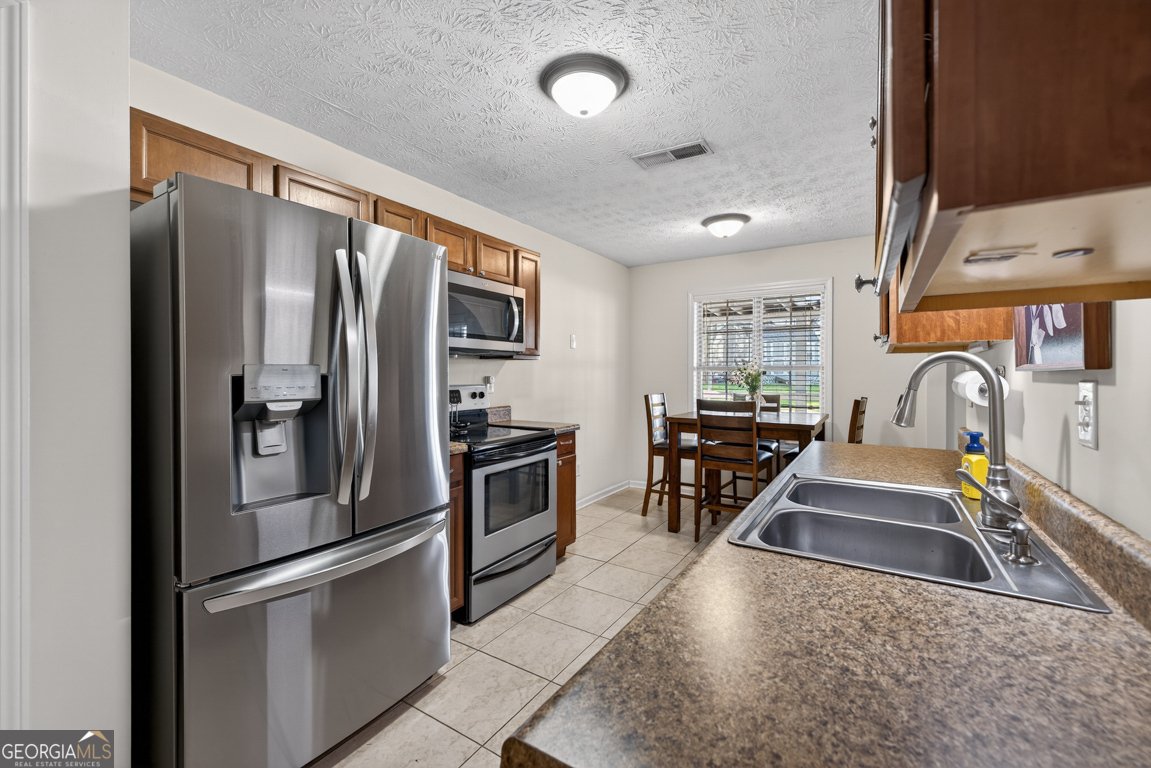 1530 Summer Lake Terrace Loganville - Photo 18