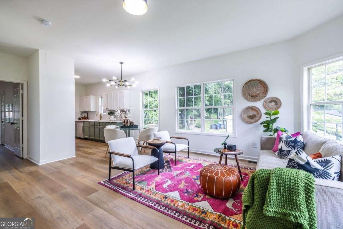 1585 Mary George Avenue Atlanta - Photo 9