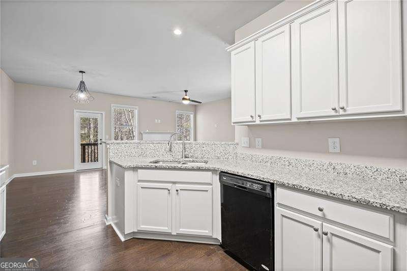 248 Bobbie Way Woodstock - Photo 17