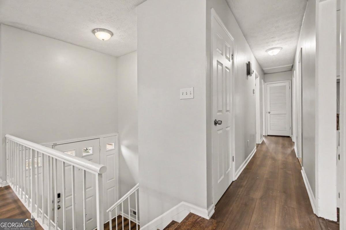 2120 Sandgate Circle Atlanta - Photo 7