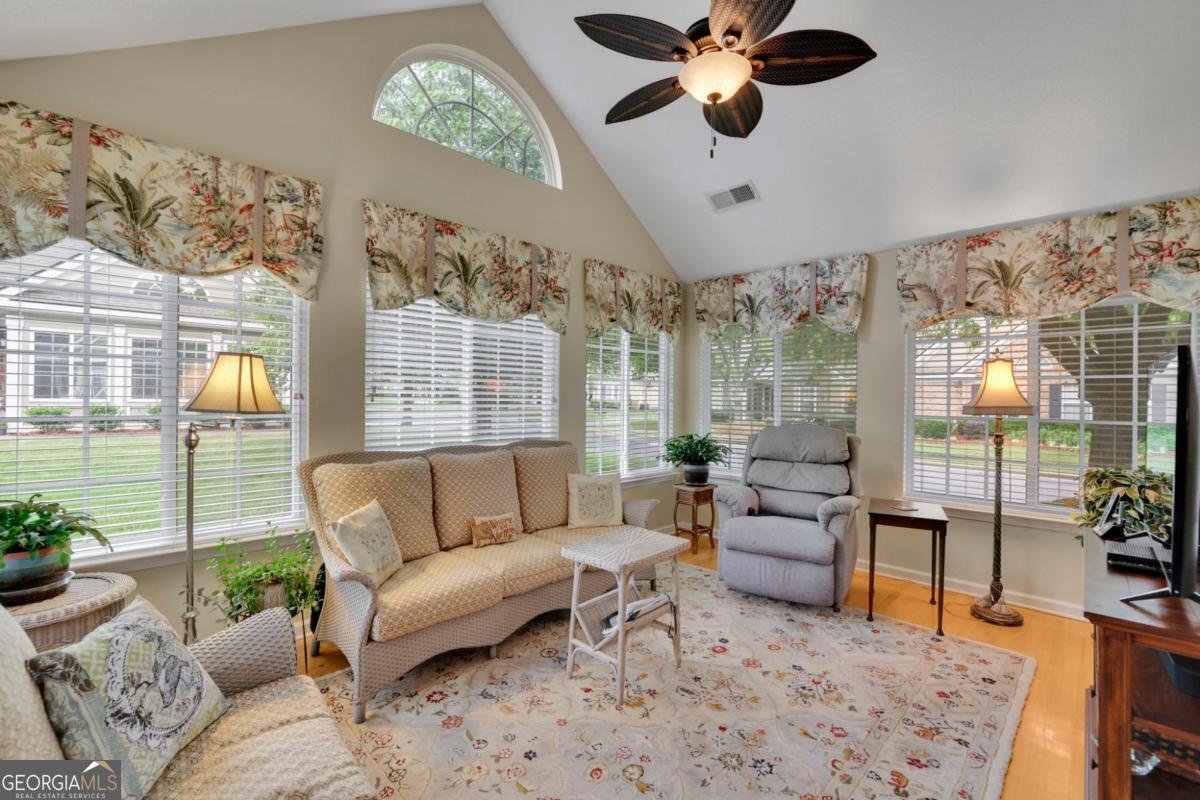 1105 Sweet Apple Circle Alpharetta - Photo 8