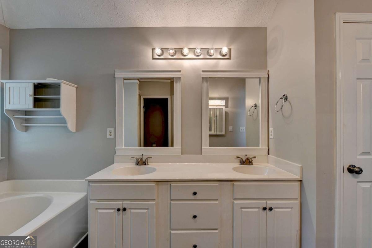572 Staghorn Lane Suwanee - Photo 18
