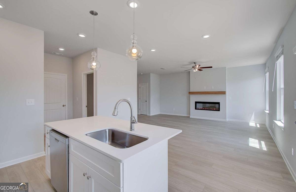 24 Camellia Drive Fairburn - Photo 11