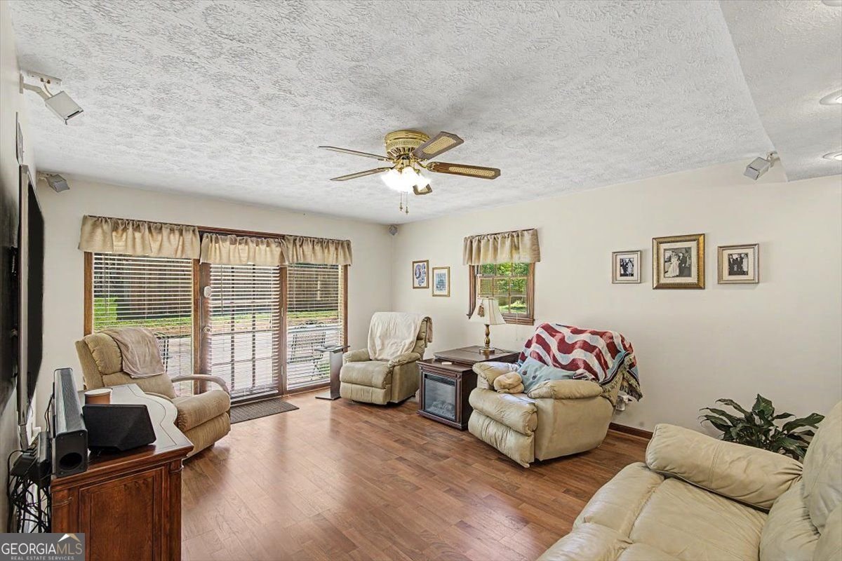 2611 Sandy Court Marietta - Photo 30