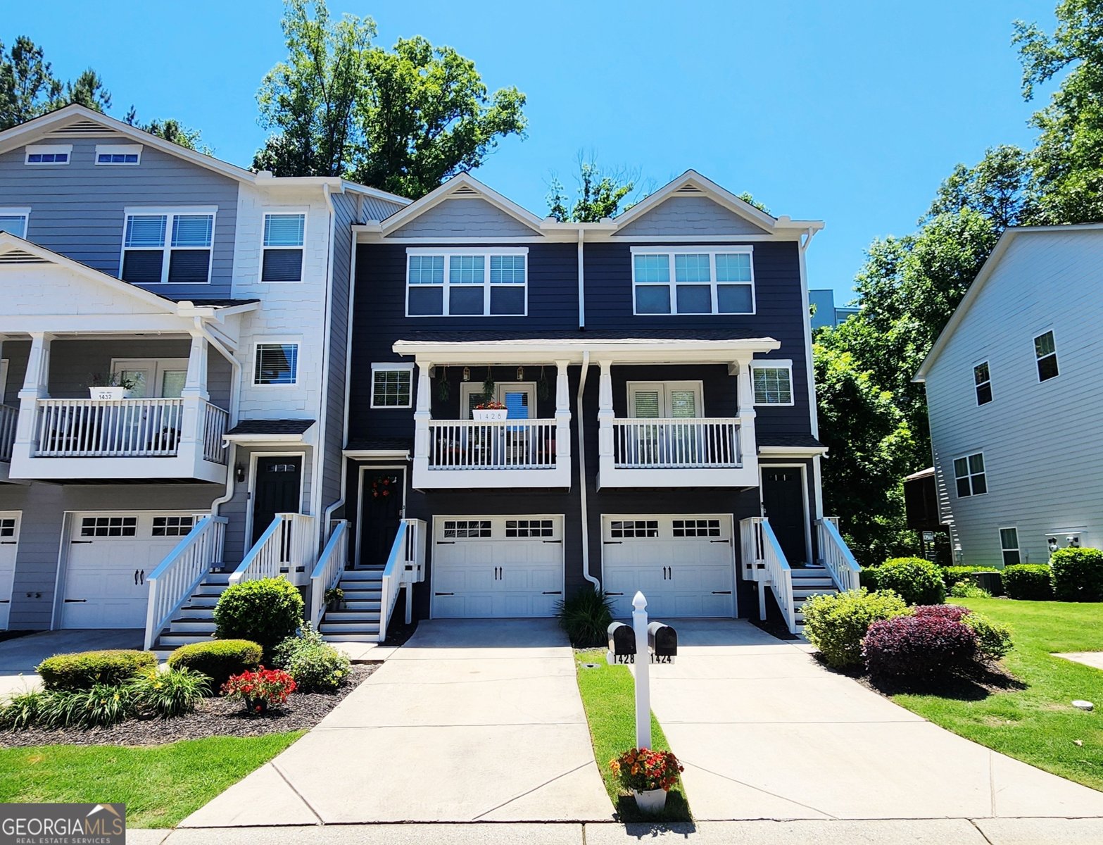 1428 Liberty Parkway Atlanta - main photo