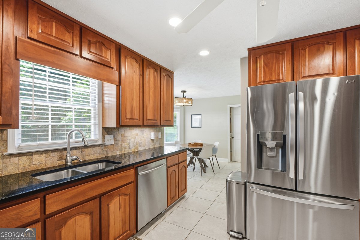 1333 Concord Circle Lilburn - Photo 17
