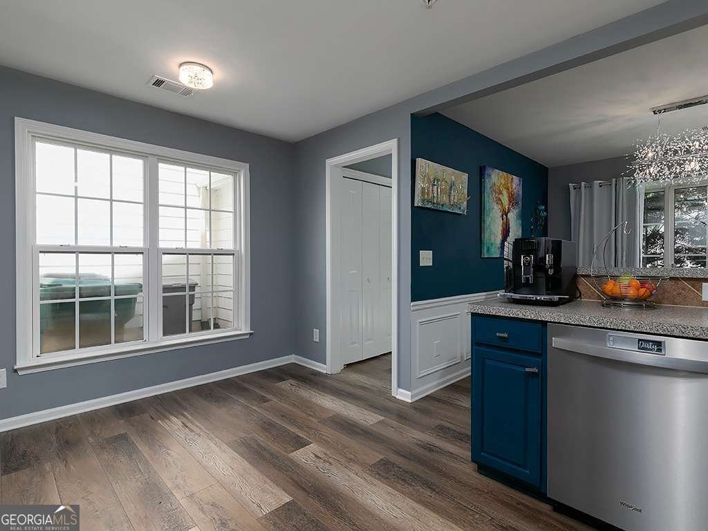 308 Balaban Circle Woodstock - Photo 17