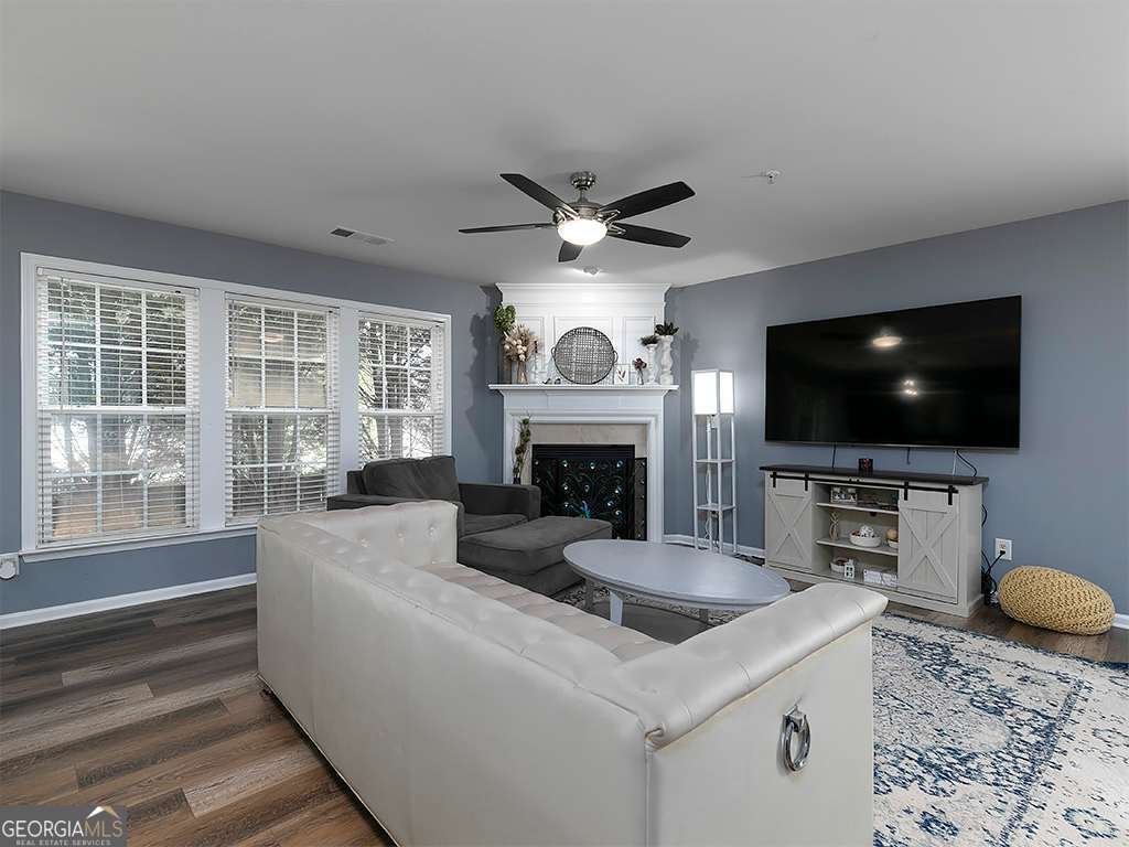 308 Balaban Circle Woodstock - Photo 8