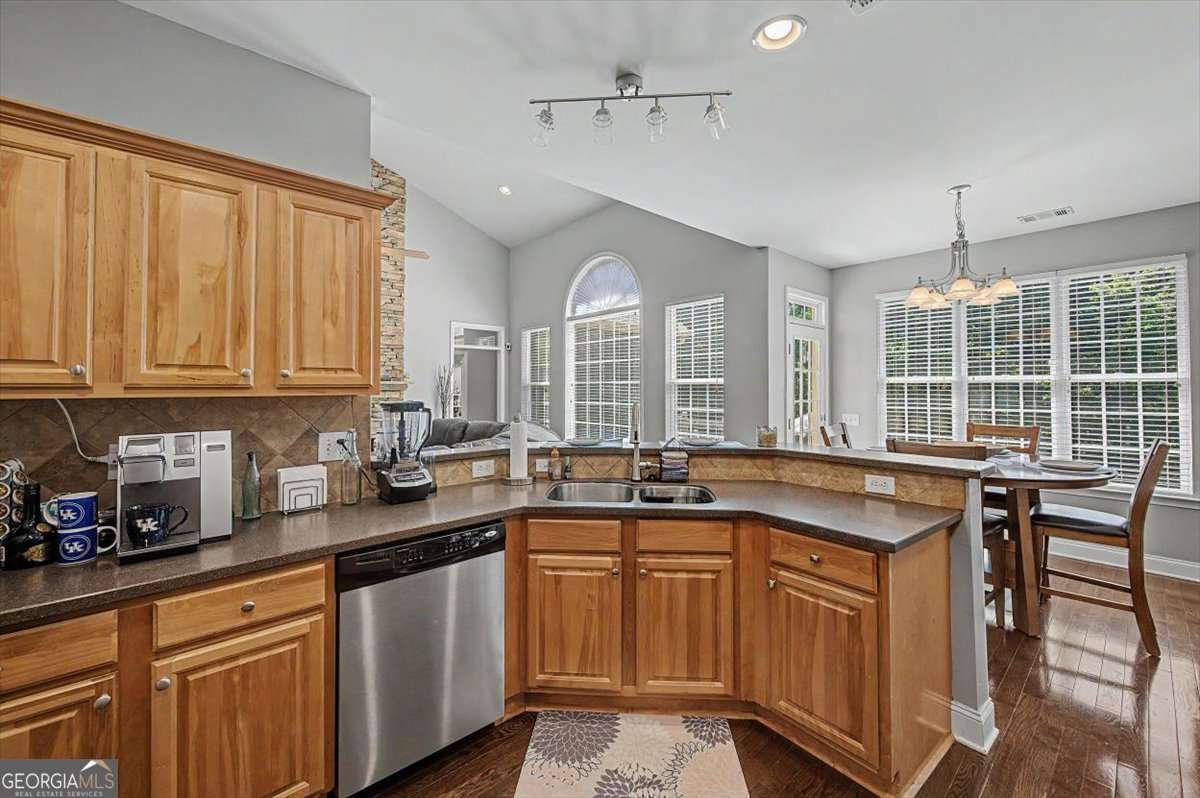 27 Roberson Drive Cartersville - Photo 17