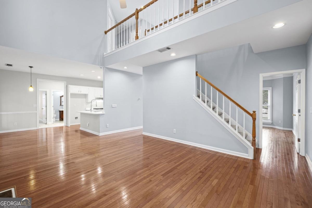 2660 Peregrine Court Suwanee - Photo 11