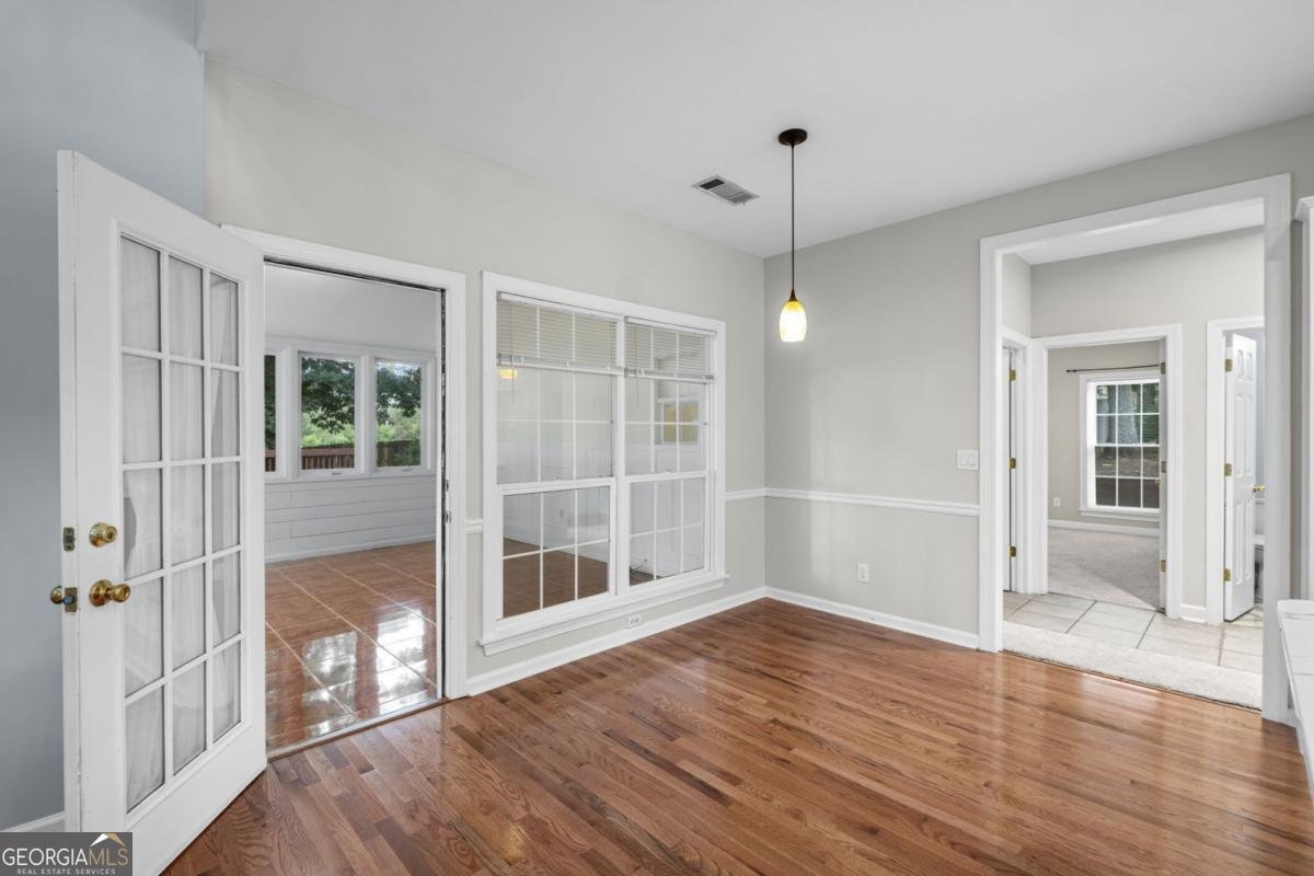 2660 Peregrine Court Suwanee - Photo 16