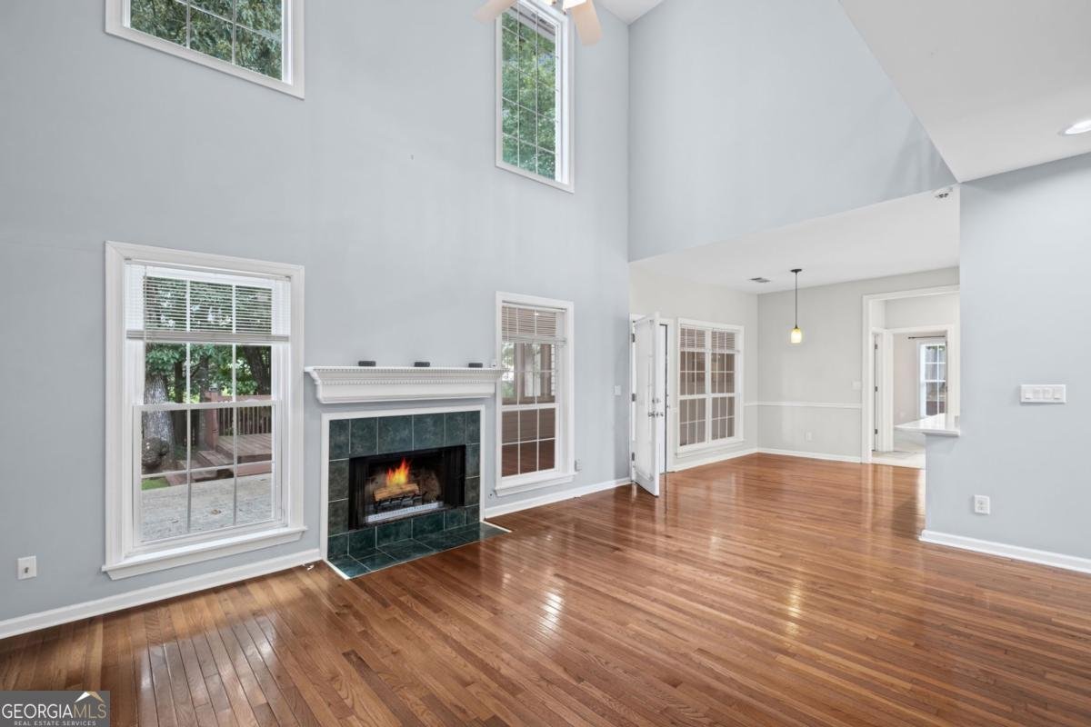 2660 Peregrine Court Suwanee - Photo 9