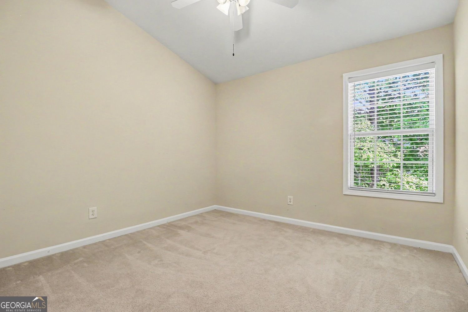 372 Creek Manor Suwanee - Photo 19
