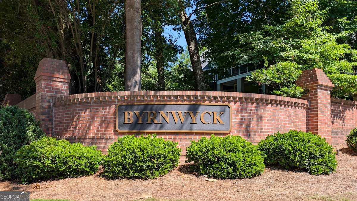 1143 Byrnwyck Road Brookhaven - Photo 6