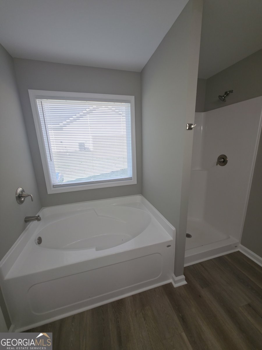 241 Charlotte Cir Statham - Photo 13