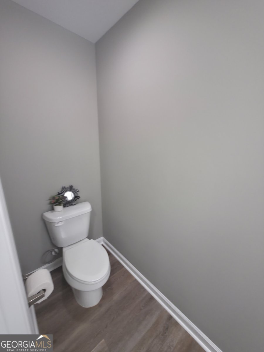 241 Charlotte Cir Statham - Photo 9