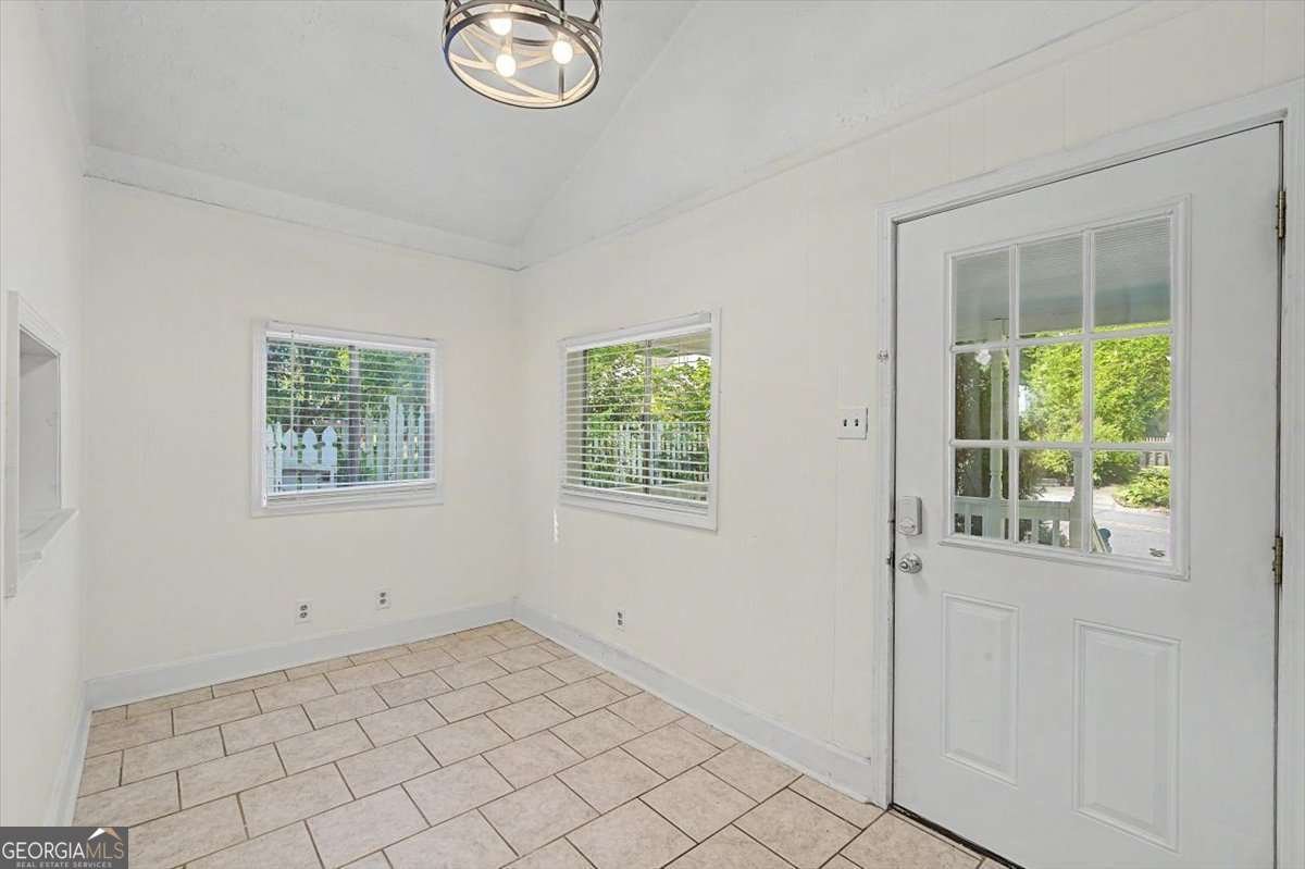 114 Otis Street Marietta - Photo 8