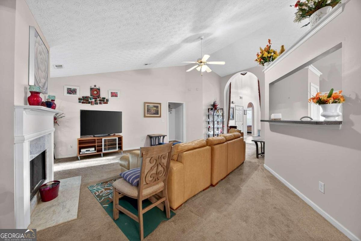 190 Meadowbrook Court Covington - Photo 11