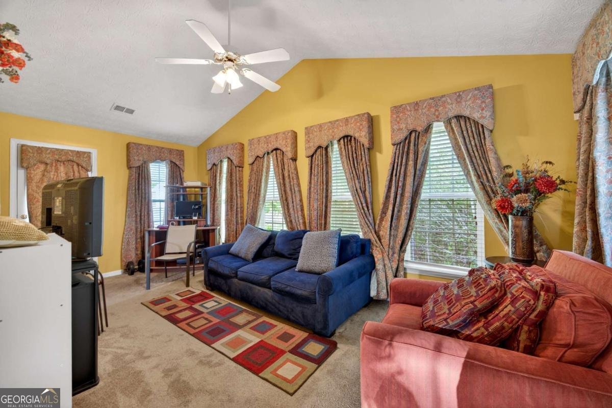 190 Meadowbrook Court Covington - Photo 12
