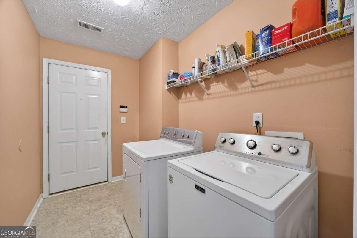 190 Meadowbrook Court Covington - Photo 18