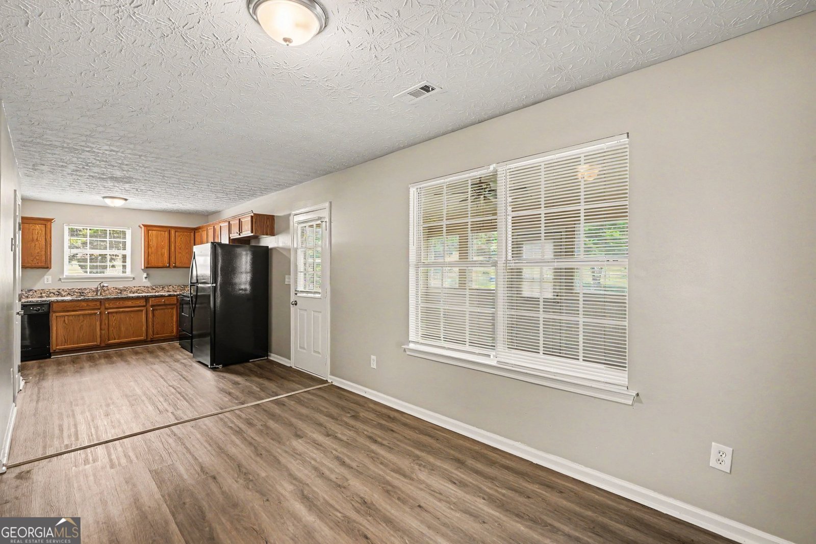 35 Arnold Way Covington - Photo 6