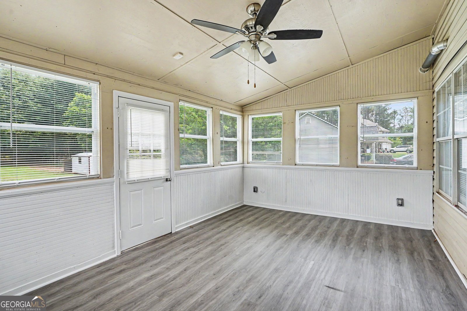 35 Arnold Way Covington - Photo 9