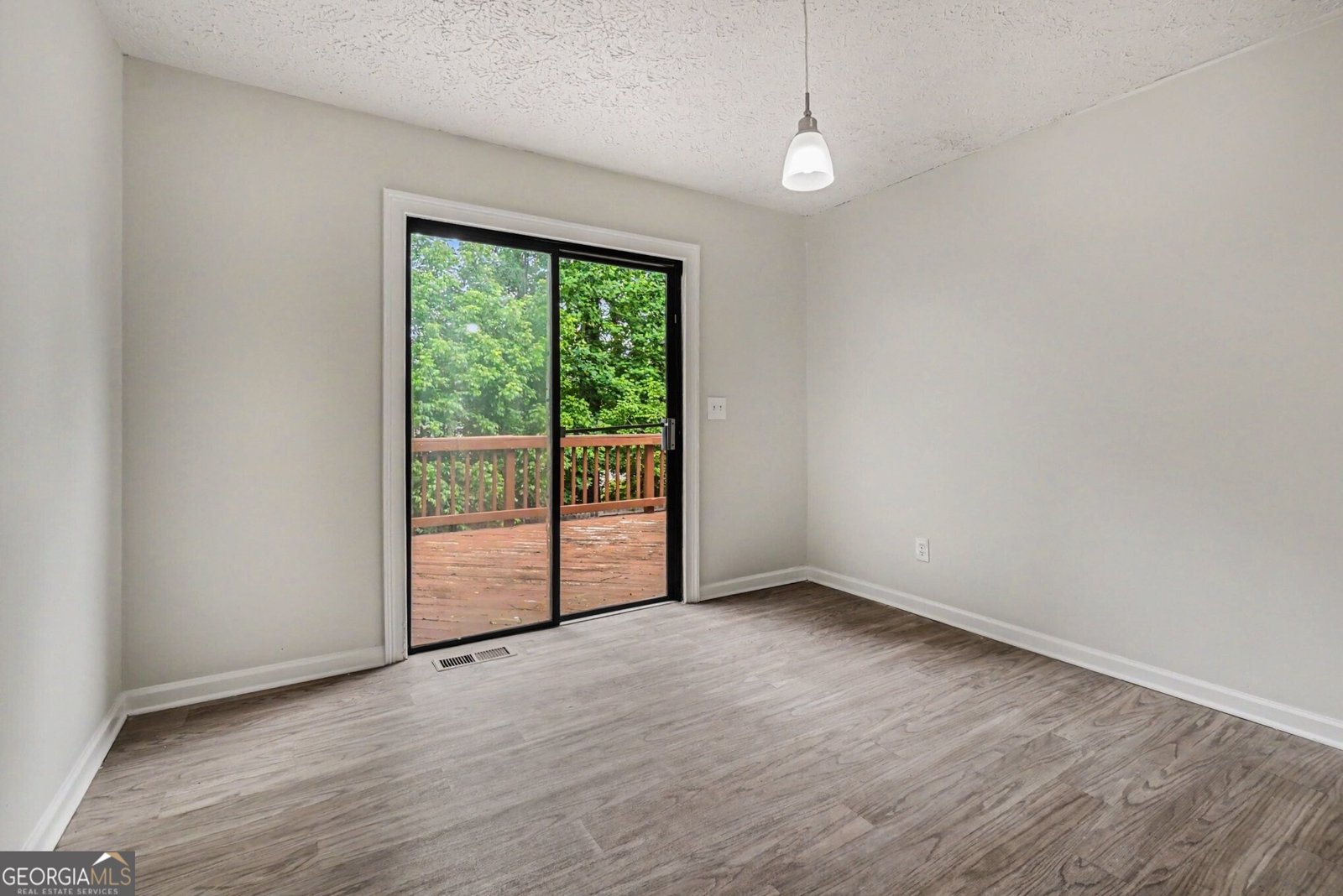 3985 Lookout Point Drive Marietta - Photo 6